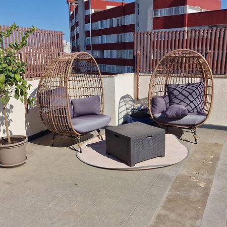 Luxus P4T Family 3 Bedroom With Pool, Tennis Court And Sauna Brindisi Kültér fotó