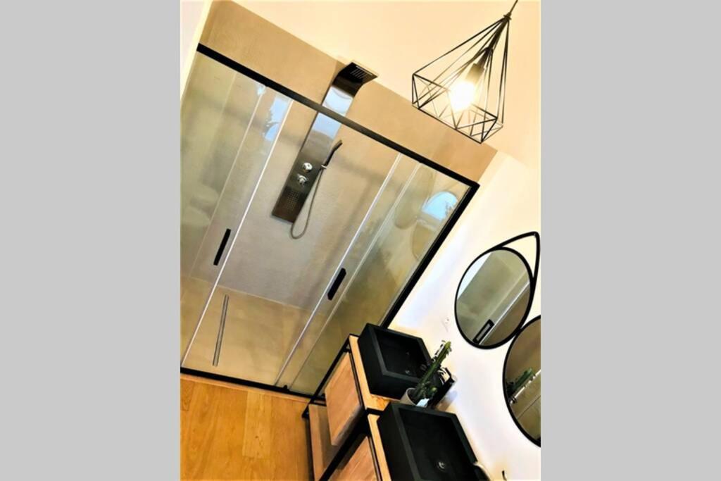 Luxus P4T Family 3 Bedroom With Pool, Tennis Court And Sauna Brindisi Kültér fotó