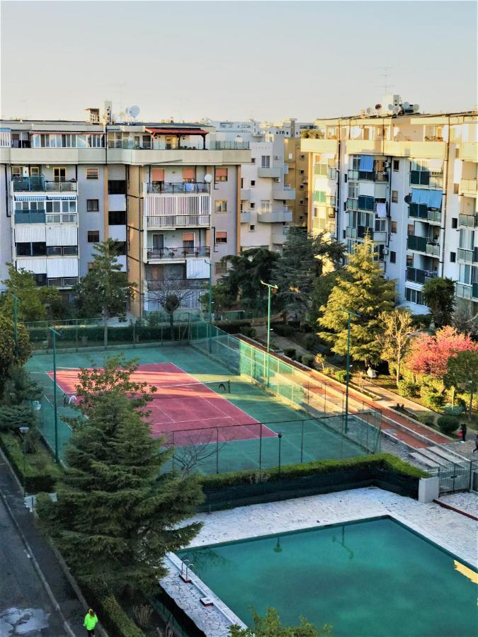 Luxus P4T Family 3 Bedroom With Pool, Tennis Court And Sauna Brindisi Kültér fotó